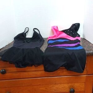 2 "FreeStyle" by Danskin Leotards....EUC.....Size 4/5